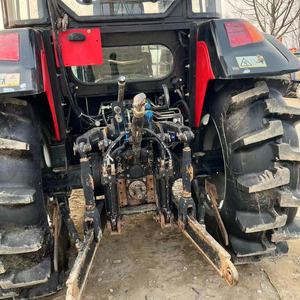 Tracteur <span class=keywords><strong>agricole</strong></span> DongFeng1504 4x4 diesel 150 ch à <span class=keywords><strong>prix</strong></span> réduit, tracteur <span class=keywords><strong>agricole</strong></span> avec chargeur frontal - Product Image 3