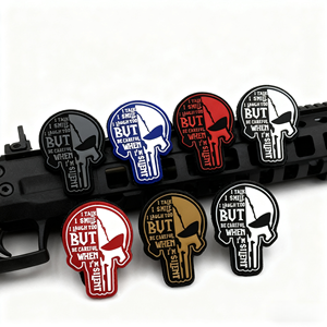 カスタム3DソフトPVCモラルパッチ、帽子デザインロゴ、カスタムタクティカルPVCシリコンスカルパッチ、ゴムパッチ、暗闇で光る - Product Image 4