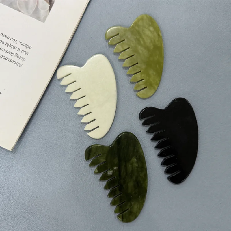 Hot Selling Custom Logo Heart-Shaped Natural Jade Guasha Comb Green Massaging Tool High Quality Jade Roller