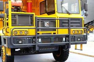 Camion minier robuste à forte puissance DW90A, facile à utiliser, camion à benne basculante de haute qualité 90t pour l'exploitation minière et la construction - Product Image 4
