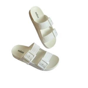 <span class=keywords><strong>Sandales</strong></span> tissées à bout ouvert pour femmes nouveau style léger pour pantoufles recyclables et anti-glissantes pour l'automne - Product Image 1