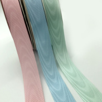 Haute qualité 32mm 100% Polyester gros-grain moiré rubans de noël Double face Style haute ténacité pour l'emballage cadeau