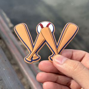 Patchs en PVC souple 3D personnalisés de haute qualité avec logo de baseball, à coller avec du ruban adhésif 3M, à thermocoller, à crochets et boucles, pour vêtements - Product Image 2