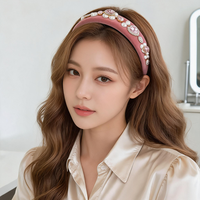 Serre-tête de luxe en velours baroque noué, orné de cristaux et strass exquis, accessoire capillaire glamour pour banquets