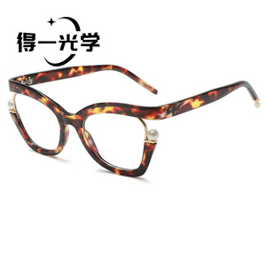 แว่นตา De Yi Optics ทรงแคทอาย ป้องกันแสงสีฟ้า สำหรับผู้หญิง กรอบเต็ม ประดับมุก เลนส์ PC - Product Image 4