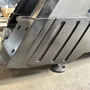 Tapis roulant commercial durable 2025 News avec écran LED de 21,5 pouces pour les séances d'entraînement intensives en salle de sport et les exercices cardiovasculaires - Product Image 4