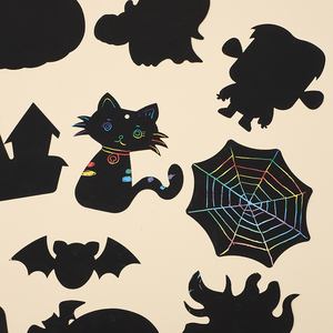 Set di 28 Pezzi di Carta da Grattare Colorata e Divertente, Biglietti e Regali Personalizzati per Halloween, Ispirazione Super Accesa per Bambini - Product Image 3