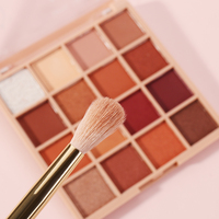 Professionnel 6 pièces blanc Vegan pinceaux de maquillage étiquette privée manche en bois fond de teint doux crayon à sourcils outils cosmétiques ensemble de pinceaux