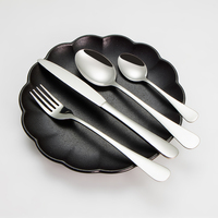 24 pièces Ensemble de couverts de table en acier inoxydable doré