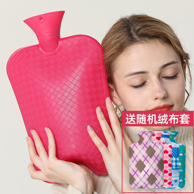 Bouteille rouge extra-large de 3000 ml - housse en velours aléatoire