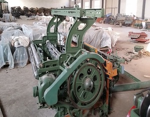 Métier à tisser de puissance de navette à changement automatique GA615 - Product Image 6