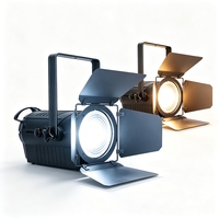 Projecteur LED Fresnel JIXIO DMX512 200W en alliage d'aluminium, double couleur 3200-5600K, gradation progressive 0 à 100, IRC 97 pour le cinéma et la télévision