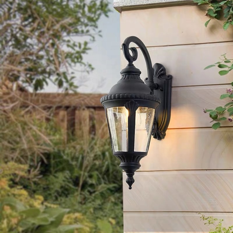 High Quality IP65 Waterproof Retro Street LED Lamp Post Solar Charging Outdoor Garden Light For Landscape Courtyard Lighting · image 3
