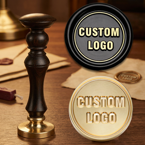 Sello de Cera de Madera con Logotipo Personalizado, Mango de Madera de Sándalo y Cabeza de Cobre Decorativa de 2.5cm - Product Image 3