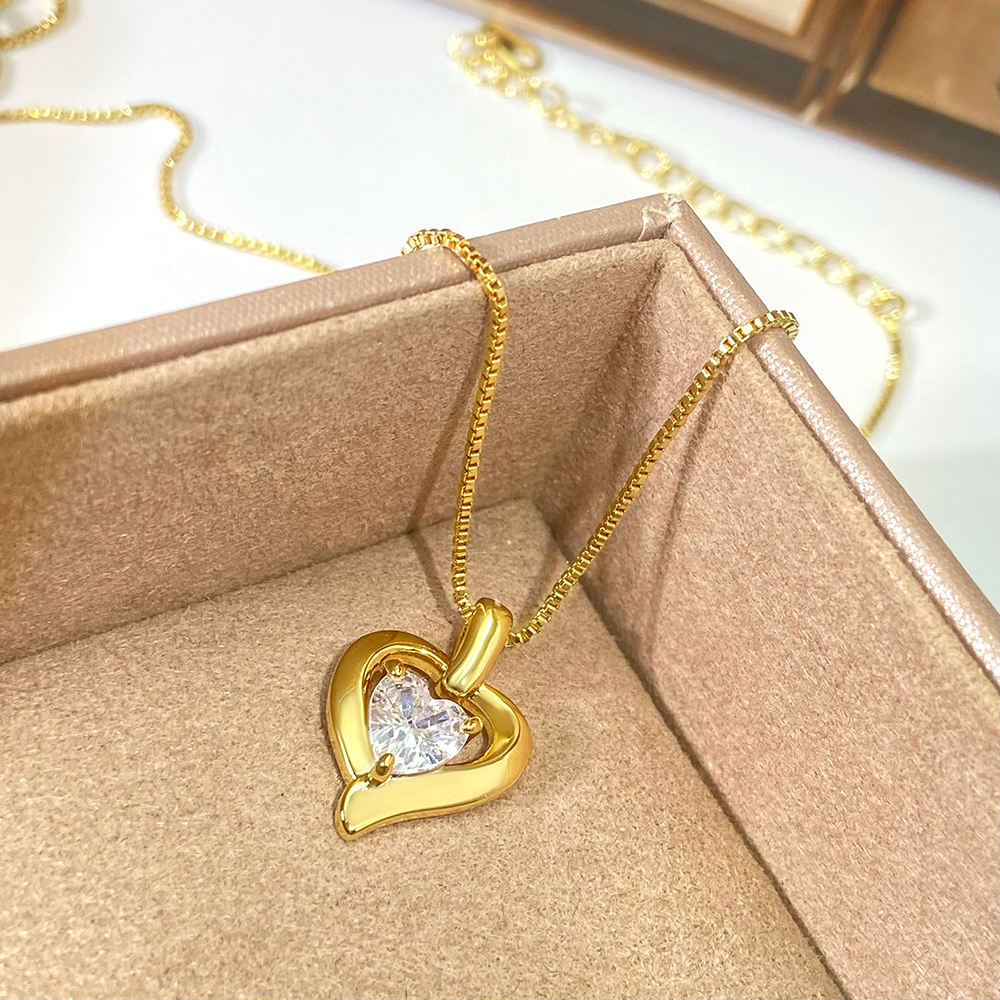 ทอง/หินใส