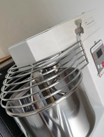 Mélangeur à spirale commercial 5L 10L 15L pour pâte à pizza et pain, capacité de 2KG 3KG 5KG 6KG de farine, machine à pétrir pour petites entreprises