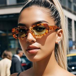 Lunettes de soleil rectangulaires rétro à petite monture avec logo personnalisé 2025, protection UV400, couleurs gelée, pour femmes et hommes - Product Image 2