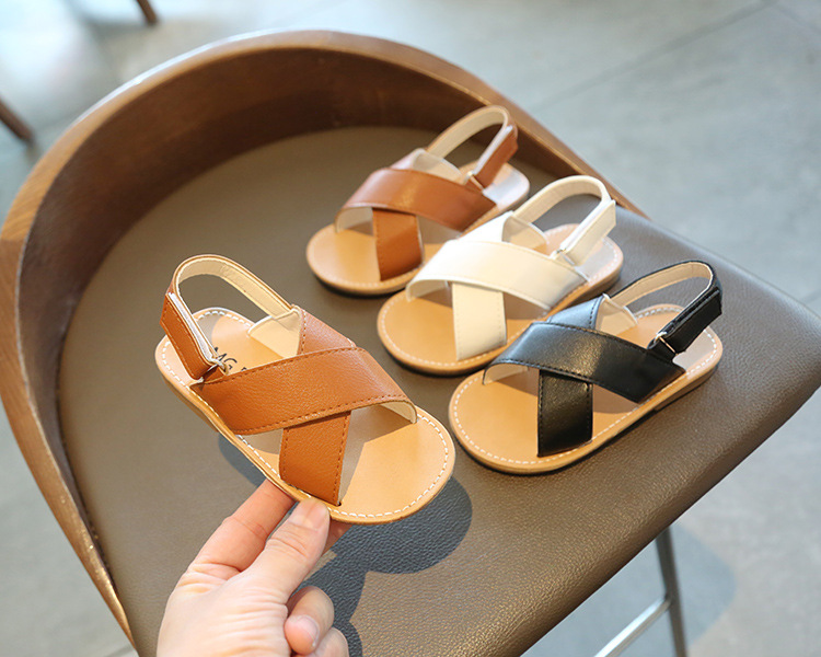 Детские сандалии для мальчиков и девочек Новинка Лето 2021 модная пляжная обувь для учащихся среднего возраста