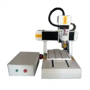 Machine de fabrication de moules, 3030 4040 6060 de petite taille, appareil de gravure de PCB et de publicité