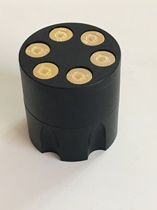 Grinder per Tabacco in Metallo da 42mm all'Ingrosso, 4 Parti, Forma di Proiettile, Nero Argento, Grinder per Erbe da Fumo - Product Image 4
