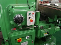 Fraiseuse verticale manuelle UYANG X6130 de fabrication chinoise, ISO50, moyenne capacité, 220V/415V, tête de tourelle universelle avec 1 an de garantie