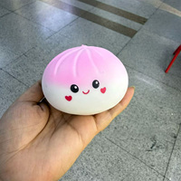 Jouet anti-stress personnalisé en forme de boulette souple avec visage amusant, jouet à presser en TPR pour enfants, cadeau de fête