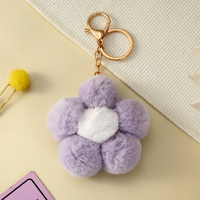 Gantungan Bunga Pompom Kecil untuk Tas, Aksesoris Grosir, Barang Dekoratif Kecil, Gantungan Kunci Bunga Pompom Wanita