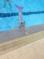 Ensemble de maillot de bain sirène quatre pièces avec queue de poisson et aileron pour enfants, bikini princesse, queue de sirène pour la natation, costume de cosplay
