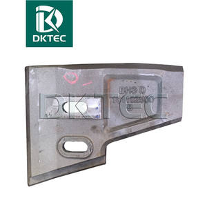 อะไหล่เครื่องจักรก่อสร้าง BHS ชิ้นส่วนเครื่องผสมคอนกรีต แผ่นรองด้านล่างและใบกวนแบบหล่อขึ้นรูป - Product Image 2