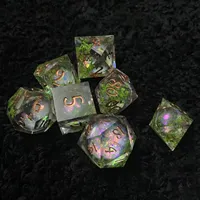 Mini planète de luxe gravé à la main 7 pièces résine polyédrique personnalisé bord tranchant noyau liquide mdn RPG jeu de dés en gros