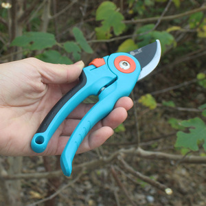 Tijeras de Podar de Jardín de Acero SK5 - Product Image 4