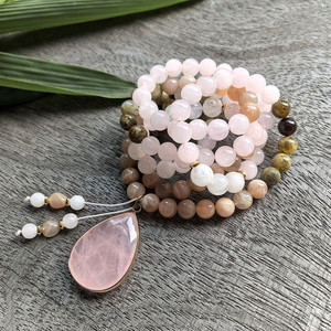 108 Perle, Pietra del Sole, Pietra di Luna, Granato, JapaMala, Pietra Naturale, Collana Mala con Perline, Braccialetto per Meditazione, Cristalloterapia, Regalo per Te - Product Image 5