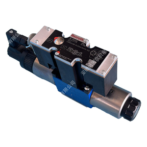 R901125120 4WREE6V08-2X/G24K31/A1V-742 ตัวควบคุมทิศทางแบบสัดส่วน - Product Image 1