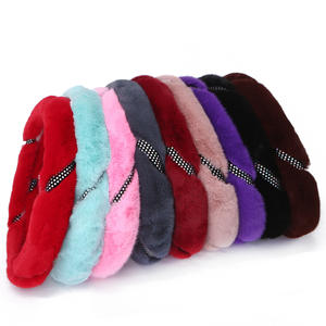 Protector de Volante de Coche de Felpa <span class=keywords><strong>Rosa</strong></span> Peludo Lindo de Invierno Universal, Vendedor Caliente - Product Image 6