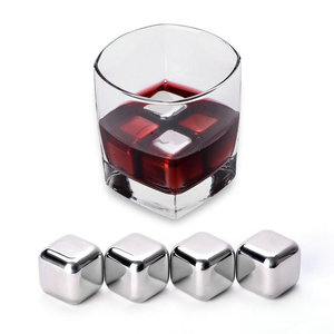 Molde de Hielo de Acero Inoxidable de Alta Calidad con Logotipo Personalizado, Paquete de 8 Cubos de Hielo Metálicos para Whisky - Product Image 5