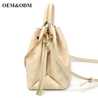 Mini sac à main beige à cordon pour femme, chaîne dorée, double poignée, petit sac fourre-tout idéal pour un usage quotidien et les sorties décontractées