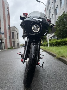 Carenado Estilo Club ST para Softail M8 Low Rider S Low Rider 2018+ con Parabrisas/Deflector Colorido - Product Image 6