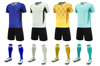 Seragam Sepak Bola Unisex Remaja Set Jersey Latihan dengan Celana Pendek Bahan Polyester Bernapas Logo Kustom Pakaian Tim Grosir