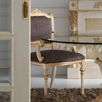 Ensemble de table et chaises de salle à manger rondes en verre avec motif en plumes, en bois massif sculpté, style européen traditionnel de luxe, avec 6 chaises
