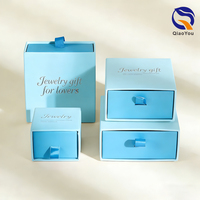 Caja de Empaque para Collares con Logotipo en Lámina Dorada Rosa, Personalizable con su Propio Tamaño, Laminación Mate y Diseño Gratuito