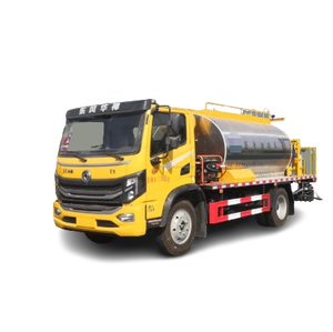 Dongfeng Pequeño Pulverizador de betún calentado | Camión sellador de chips y esparcidor de <span class=keywords><strong>asfalto</strong></span> para construcción de reparación de baches de carretera - Product Image 1