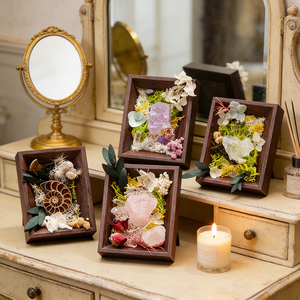 Adorno de marco de fotos tallado LANJO con flores secas, diseño de flor eterna de fósil de caracol de amatista en piedra de cristal en bruto - Product Image 6