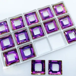 20mm 30mm quadratische Kristall perlen DIY Armband Halskette Material Bunte quadratische hohle Anhänger Glasperlen für die Schmuck herstellung