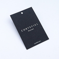 Étiquettes suspendues en papier personnalisées avec cordon, étiquettes de vêtements professionnelles avec logo de marque pour les magasins de vêtements au détail