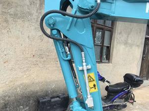 Miniexcavadora de 2 Toneladas Kubota U25, Excavadoras Usadas de Segunda Mano Kubota U15 17 20 30 35 55 U25, Excavadora de Orugas con Acoplador Rápido y Martillo - Product Image 5