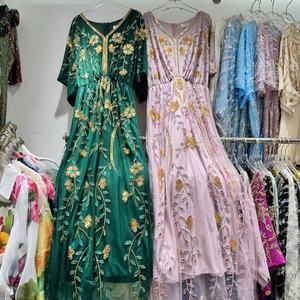 Abito da sera con ricamo floreale e maniche a pipistrello, per matrimoni e feste Ramadan, fornitore all'ingrosso, caftano di lusso con perline fatte a mano, colorato - Product Image 4