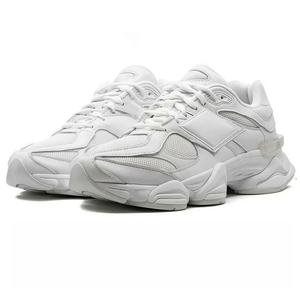 รองเท้าวิ่งดีไซน์เรโทรคุณภาพสูง รองเท้ากีฬาวิ่งสำหรับวัยรุ่นชายหญิง คุณภาพเยี่ยม รองเท้าลำลองสไตล์เดินเล่นกลางแจ้ง - Product Image 4