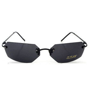 سعر الجملة النظارات الشمسية فيلم بدون إطار الكمبيوتر مع جودة عالية UV400 lutee للرجال - Product Image 1