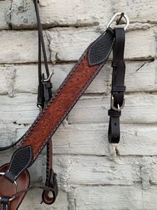Ensemble d'équipement équestre en cuir occidental : têtière et collier de poitrage embossés, équipement d'équitation réglable, tailles personnalisées - Product Image 2