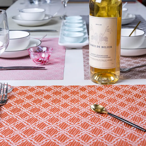 Design populaire Vente en gros Vente de gros Tissu lavable au lave-vaisselle Napperon en plastique PVC vinyle pour la <span class=keywords><strong>cuisine</strong></span> Napperons pour le dîner <span class=keywords><strong>Tapis</strong></span> de table de restaurant personnalisés - Product Image 5